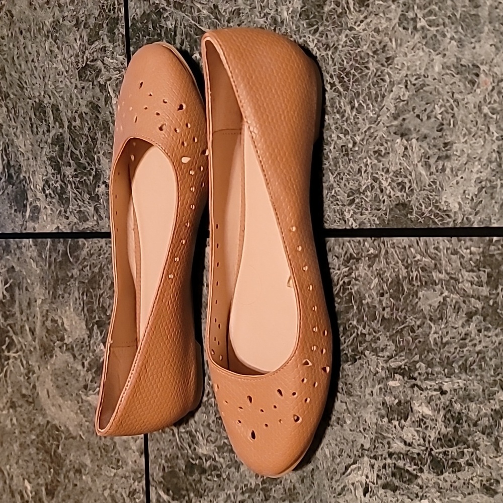 Faded Glory shoes size 8 - Picture 4 of 6